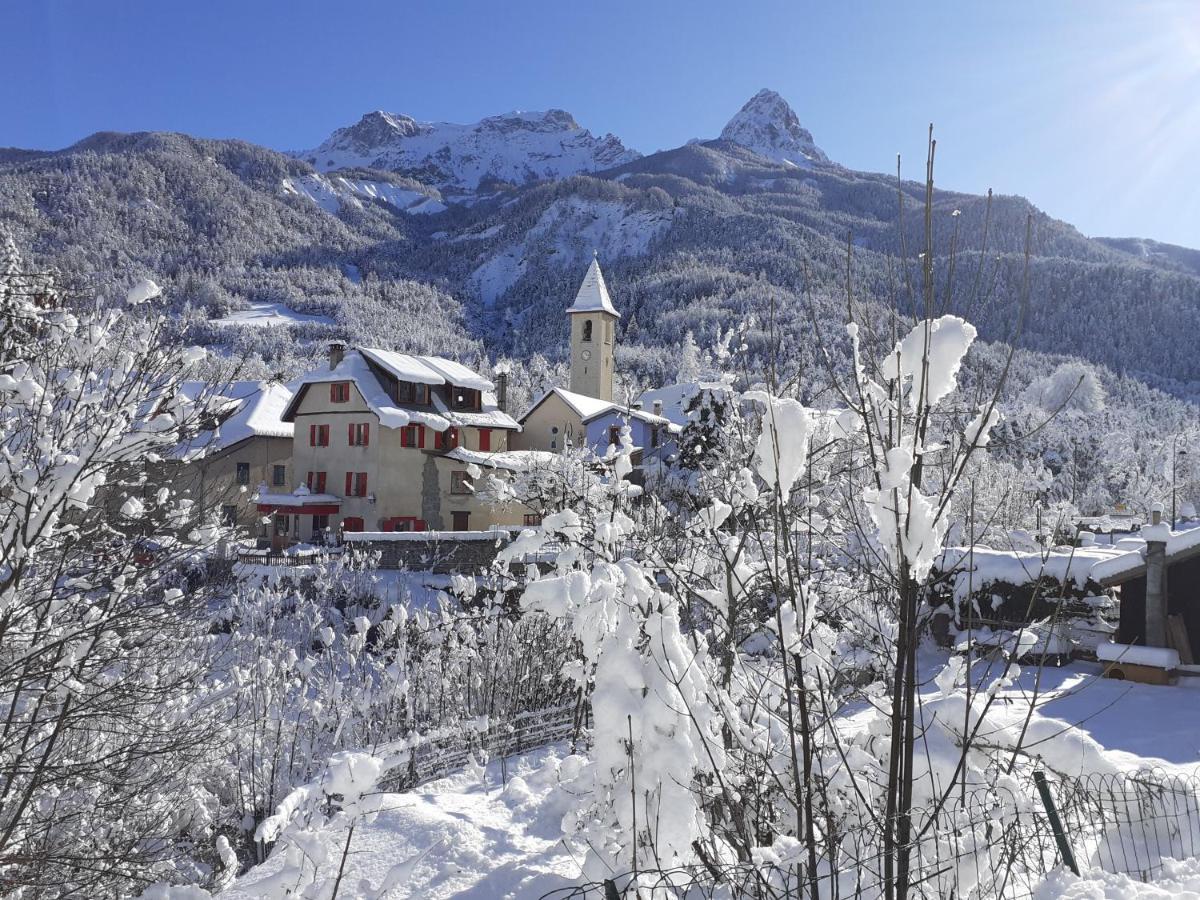 Auberge Du Bachelard Uvernet-Fours Екстериор снимка